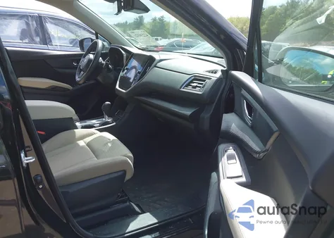 2024 Subaru Ascent Premium 7-Passenger z USA, uszkodzony, nr VIN 4S4WMAED7R3422371